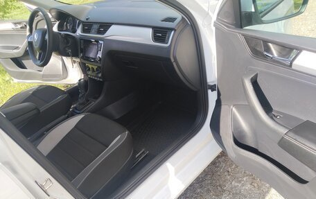 Skoda Rapid I, 2017 год, 1 450 000 рублей, 13 фотография
