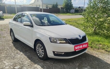 Skoda Rapid I, 2017 год, 1 450 000 рублей, 8 фотография