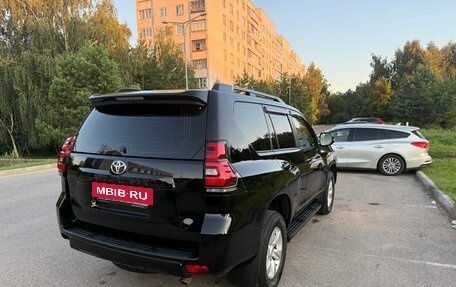 Toyota Land Cruiser Prado 150 рестайлинг 2, 2018 год, 4 900 000 рублей, 7 фотография