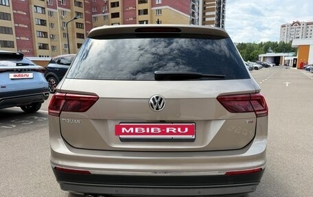 Volkswagen Tiguan II, 2017 год, 2 290 000 рублей, 4 фотография
