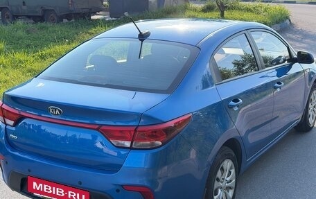 KIA Rio IV, 2018 год, 1 050 000 рублей, 10 фотография