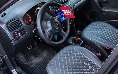 Volkswagen Polo VI (EU Market), 2013 год, 850 000 рублей, 5 фотография
