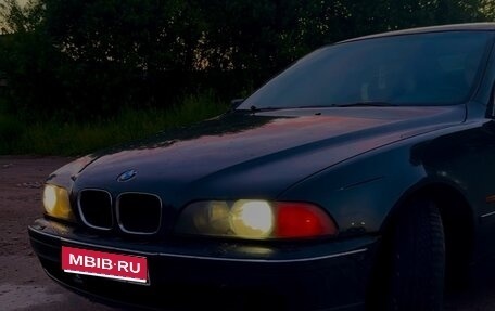 BMW 5 серия, 1999 год, 450 000 рублей, 1 фотография