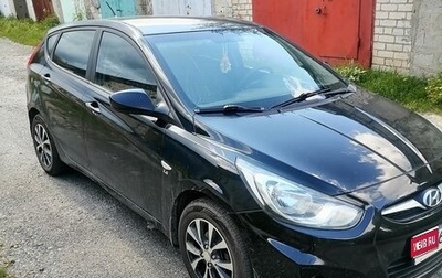 Hyundai Solaris II рестайлинг, 2012 год, 600 000 рублей, 1 фотография