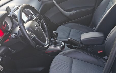 Opel Astra J, 2013 год, 730 000 рублей, 14 фотография
