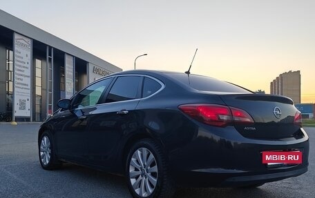 Opel Astra J, 2013 год, 730 000 рублей, 8 фотография