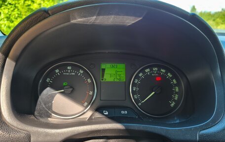 Skoda Fabia II, 2011 год, 330 000 рублей, 18 фотография