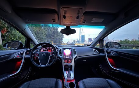 Opel Astra J, 2012 год, 1 100 000 рублей, 24 фотография