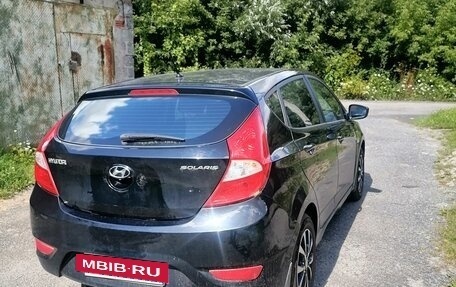 Hyundai Solaris II рестайлинг, 2012 год, 600 000 рублей, 3 фотография
