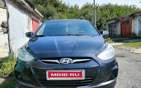 Hyundai Solaris II рестайлинг, 2012 год, 600 000 рублей, 11 фотография