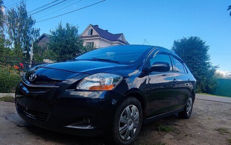 Toyota Yaris III рестайлинг, 2008 год, 500 000 рублей, 11 фотография