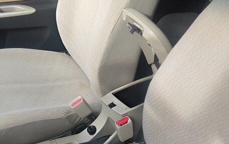 Toyota Yaris III рестайлинг, 2008 год, 500 000 рублей, 36 фотография