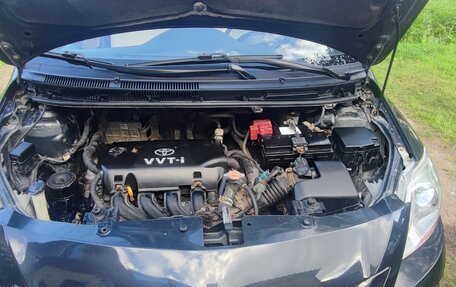Toyota Yaris III рестайлинг, 2008 год, 500 000 рублей, 29 фотография
