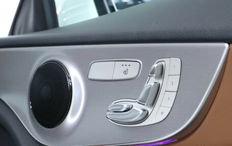 Mercedes-Benz C-Класс, 2019 год, 3 900 000 рублей, 15 фотография