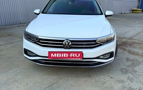 Volkswagen Passat B8 рестайлинг, 2020 год, 3 150 000 рублей, 3 фотография