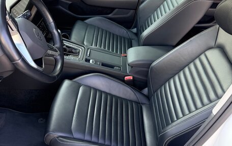 Volkswagen Passat B8 рестайлинг, 2020 год, 3 150 000 рублей, 10 фотография
