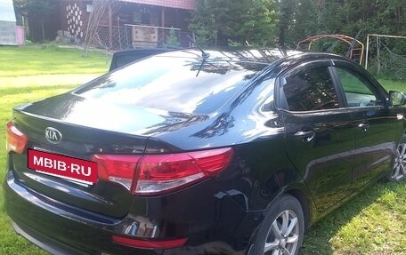 KIA Rio III рестайлинг, 2016 год, 1 200 000 рублей, 17 фотография