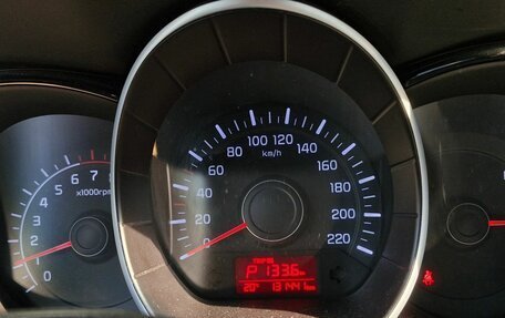 KIA Rio III рестайлинг, 2015 год, 999 000 рублей, 2 фотография