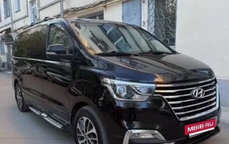 Hyundai Grand Starex Grand Starex I рестайлинг 2, 2020 год, 2 999 999 рублей, 5 фотография
