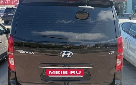 Hyundai Grand Starex Grand Starex I рестайлинг 2, 2020 год, 2 999 999 рублей, 7 фотография