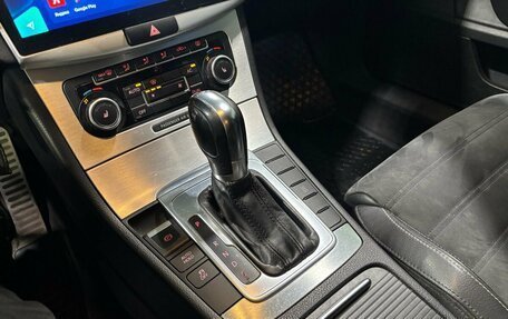Volkswagen Passat CC I рестайлинг, 2011 год, 1 300 000 рублей, 26 фотография