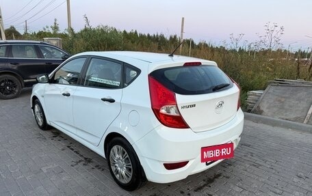 Hyundai Solaris II рестайлинг, 2013 год, 679 000 рублей, 4 фотография
