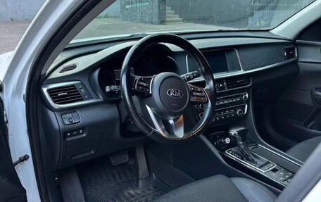 KIA Optima IV, 2018 год, 1 950 000 рублей, 6 фотография