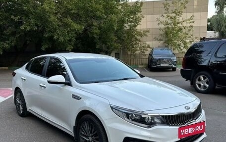 KIA Optima IV, 2018 год, 1 950 000 рублей, 7 фотография