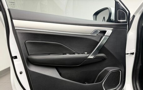 Geely Coolray I, 2023 год, 1 742 000 рублей, 10 фотография