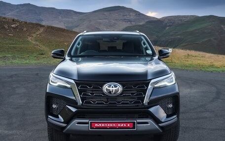 Toyota Fortuner II, 2021 год, 4 395 000 рублей, 4 фотография