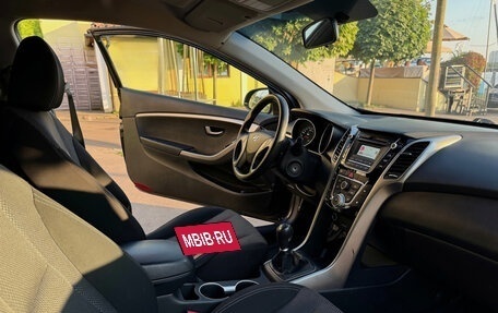 Hyundai i30 II рестайлинг, 2013 год, 810 000 рублей, 24 фотография