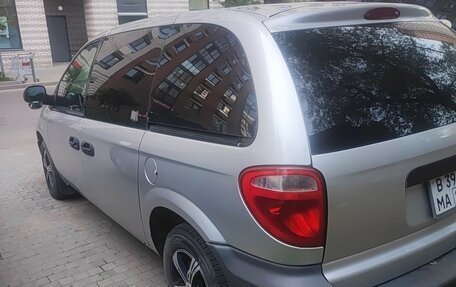 Dodge Caravan IV, 2005 год, 460 000 рублей, 2 фотография