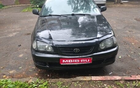 Toyota Avensis III рестайлинг, 1999 год, 250 000 рублей, 1 фотография
