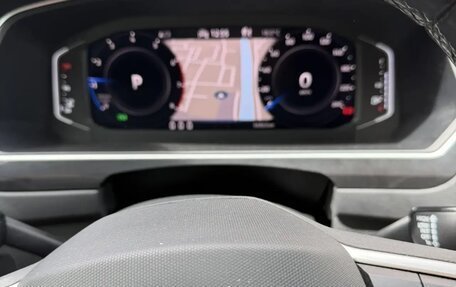 Volkswagen Tiguan II, 2021 год, 3 200 000 рублей, 8 фотография