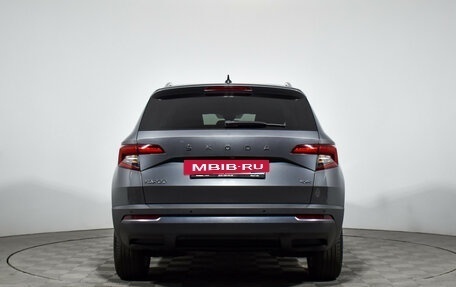 Skoda Karoq I, 2020 год, 2 490 000 рублей, 7 фотография