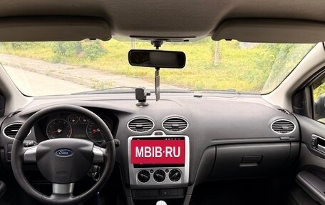 Ford Focus II рестайлинг, 2005 год, 265 000 рублей, 13 фотография