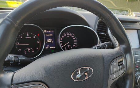 Hyundai Santa Fe III рестайлинг, 2016 год, 2 790 000 рублей, 17 фотография