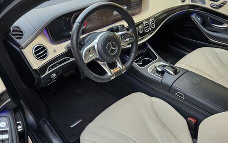 Mercedes-Benz S-Класс AMG, 2017 год, 9 400 000 рублей, 10 фотография