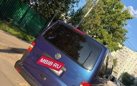 Volkswagen Transporter T5 рестайлинг, 2007 год, 1 890 000 рублей, 2 фотография