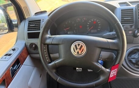 Volkswagen Transporter T5 рестайлинг, 2007 год, 1 890 000 рублей, 12 фотография