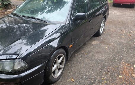 Toyota Avensis III рестайлинг, 1999 год, 250 000 рублей, 7 фотография