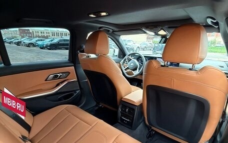 BMW 3 серия, 2025 год, 5 800 000 рублей, 10 фотография