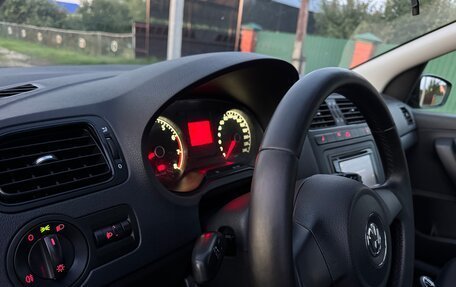 Volkswagen Polo VI (EU Market), 2012 год, 750 000 рублей, 17 фотография