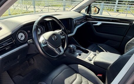 Volkswagen Touareg III, 2018 год, 3 900 000 рублей, 18 фотография