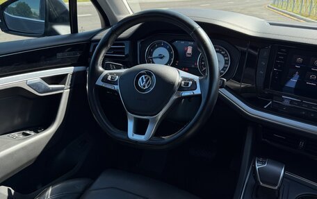 Volkswagen Touareg III, 2018 год, 3 900 000 рублей, 29 фотография