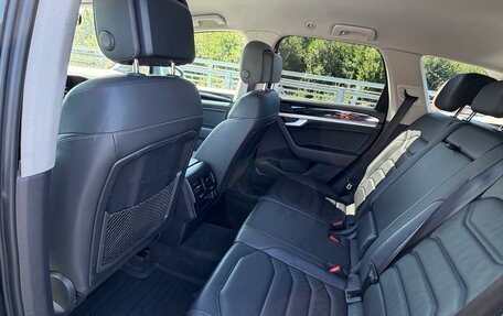 Volkswagen Touareg III, 2018 год, 3 900 000 рублей, 24 фотография