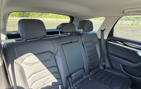 Volkswagen Touareg III, 2018 год, 3 900 000 рублей, 36 фотография