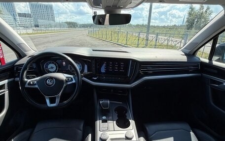 Volkswagen Touareg III, 2018 год, 3 900 000 рублей, 30 фотография