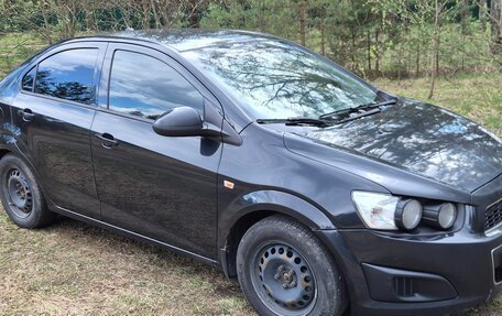 Chevrolet Aveo III, 2013 год, 700 000 рублей, 3 фотография