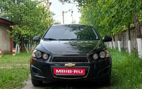Chevrolet Aveo III, 2013 год, 700 000 рублей, 2 фотография